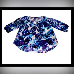 Jayne Clay Maternity shirt Sz Large Sheer Blue Floral Blouse